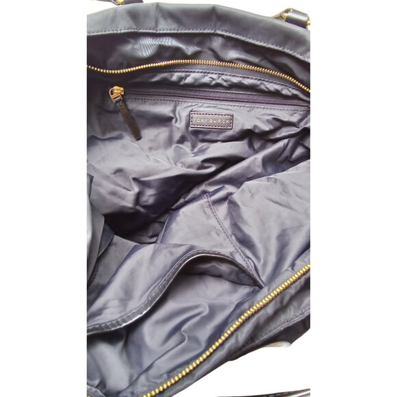 Tory Burch Black Vinyl Tote Disc Shipping - Picture 5 of 12